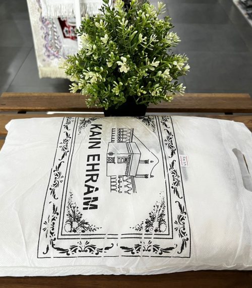 98f8a982-224a-48f0-d79e-8273c530f514