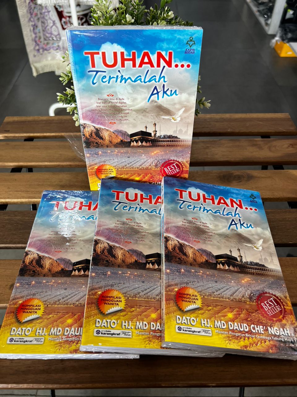 a49f2826-25f2-4fb8-a361-b2766f6811cd