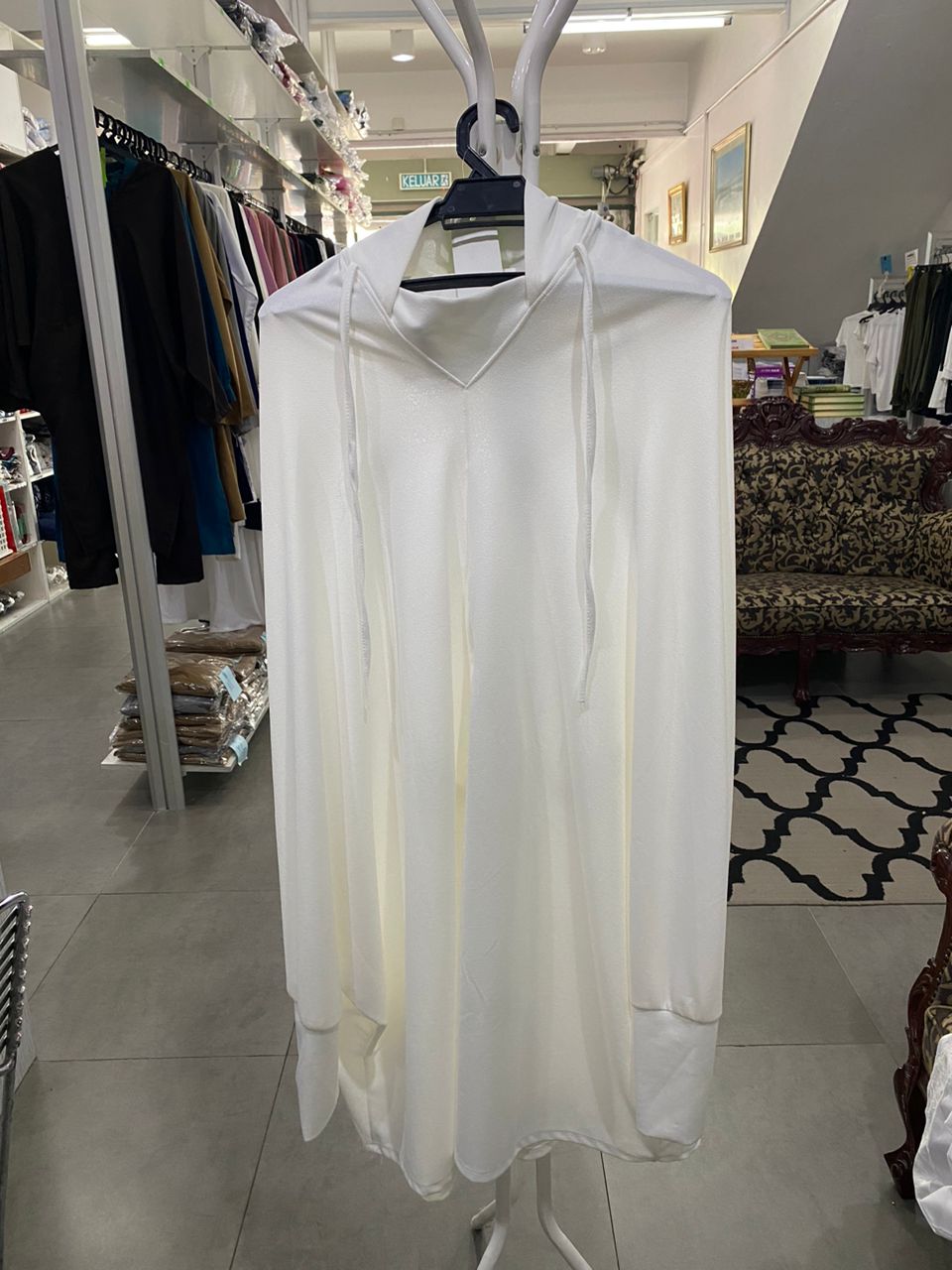 aadeb1f2-471d-453e-a9b3-a4470a6b44c1