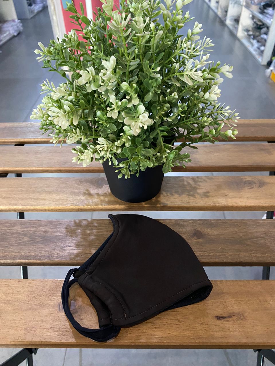 afd49038-90f3-4e7a-d29f-1baba385cb9e